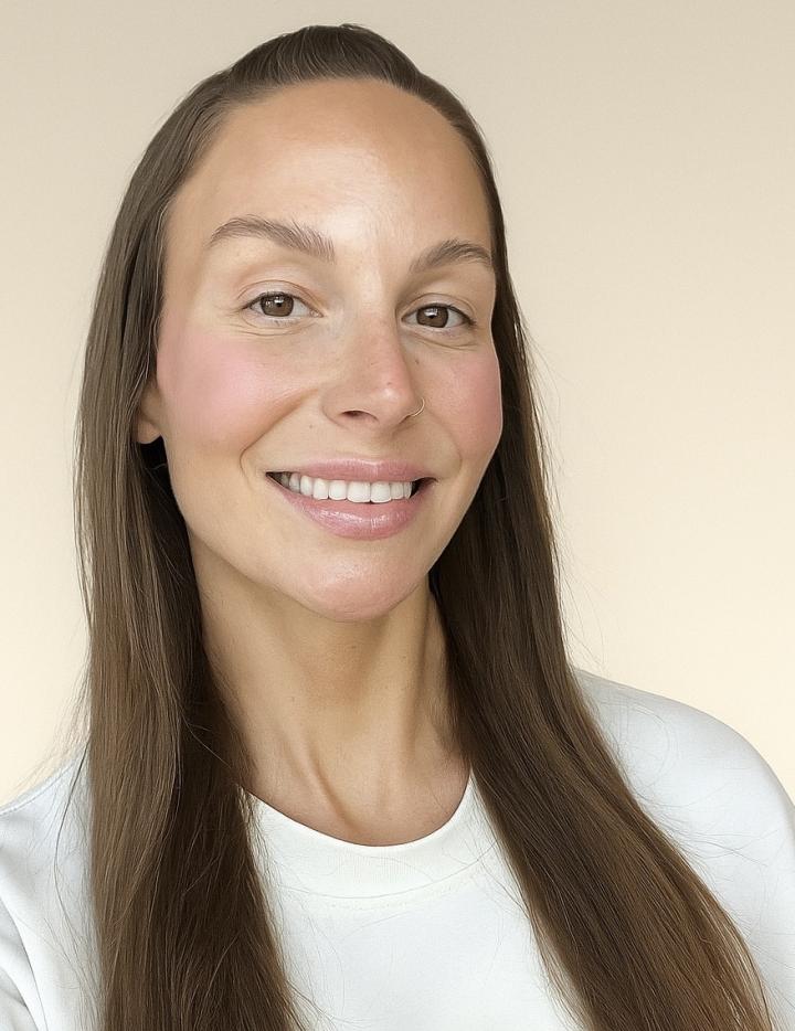 Photo of Jolene Guenter