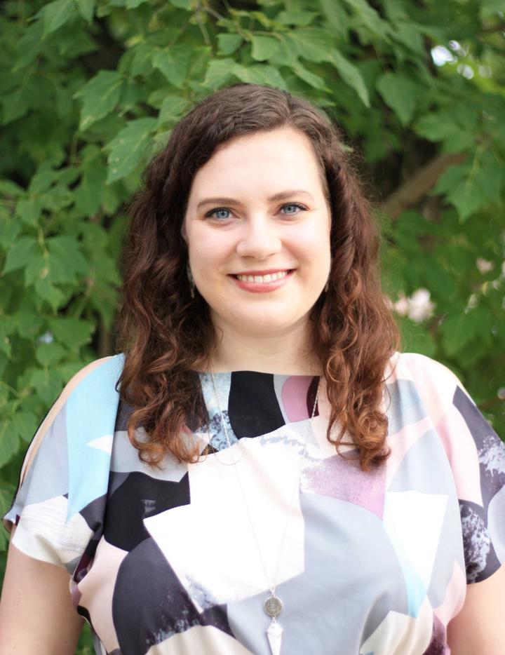 Photo of Dr. Jennifer Leung