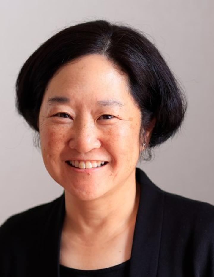 Photo of Lynne Nakashima